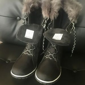 Like NEW Sorel Women's Cozy CATE Snow Boot